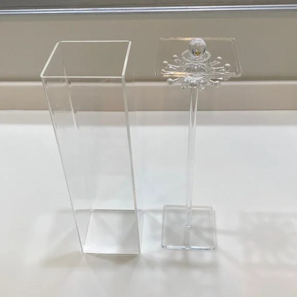 Clear Acrylic Necklace 14inch Display Box - Picture 3 of 4